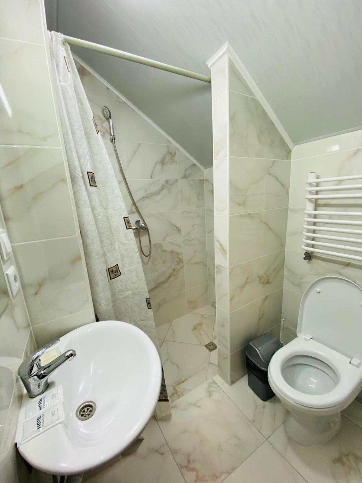 Під Явором New Hotel Drogomirchany Kamer foto